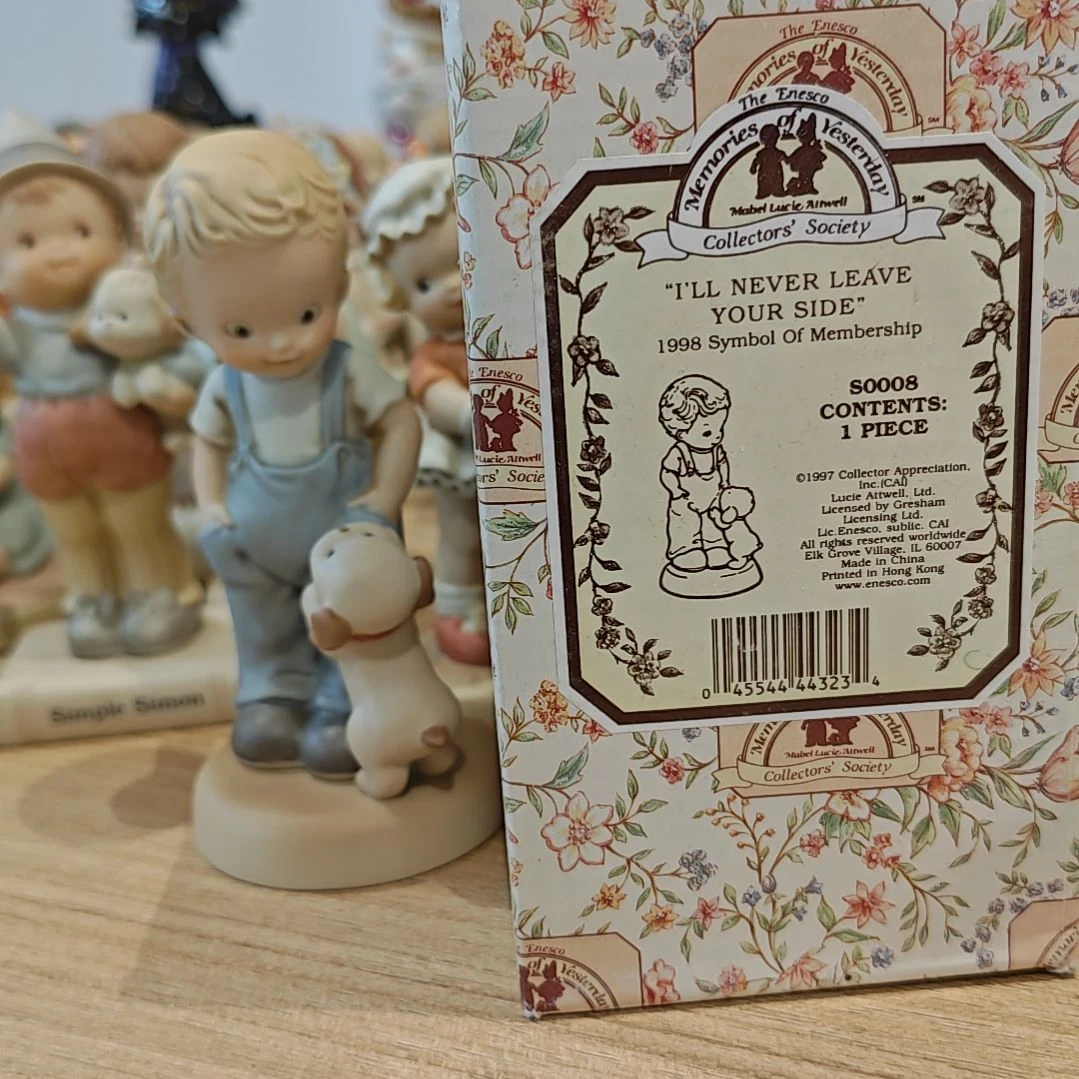 西洋古董陶瓷艺术品摆件