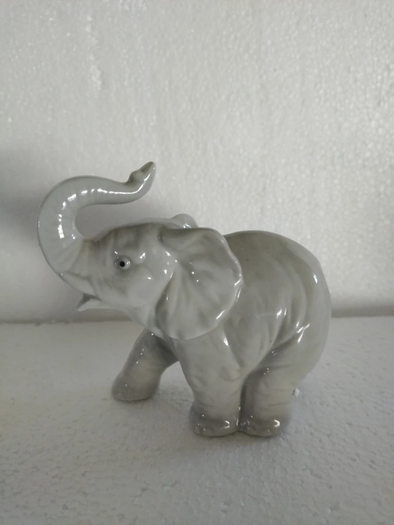 瓷片陶瓷大象（默认有遐思）