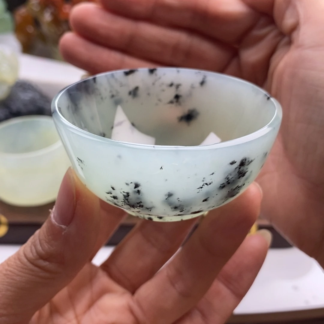 岫玉未镶嵌四大名玉茶杯40cc