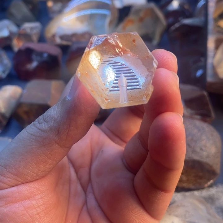 ****光未镶嵌珠宝半成品水晶