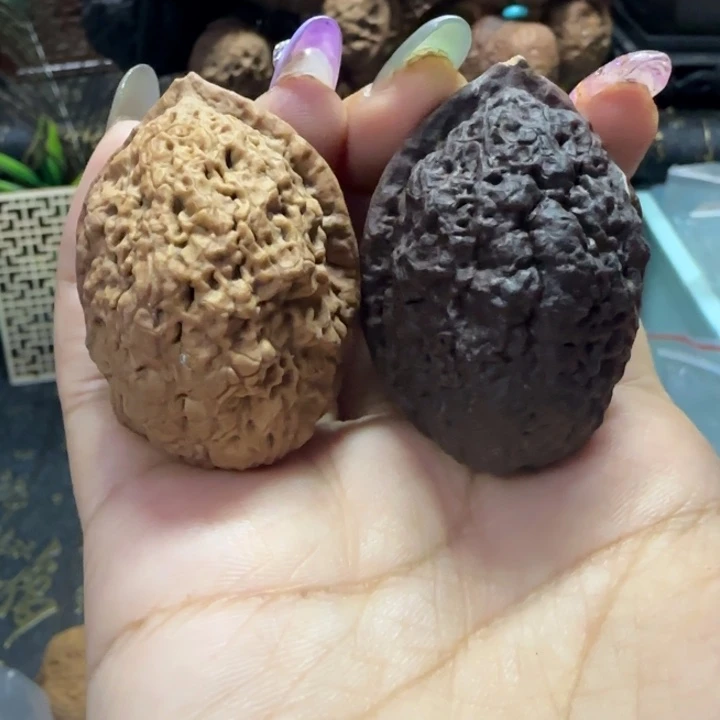 文玩核桃吊坠绣花鞋阴阳对