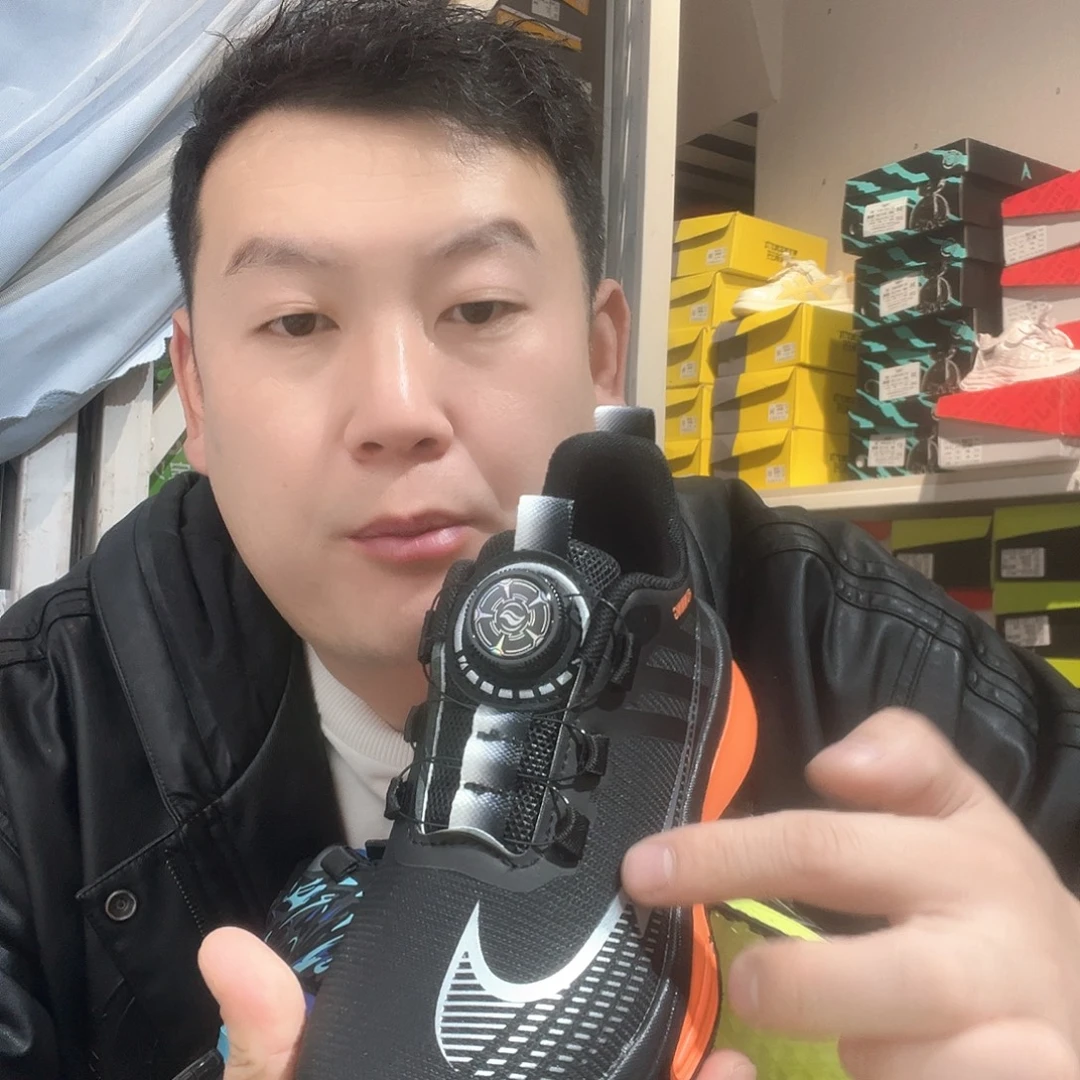 春***开41黑色超轻防尘乳胶鞋垫