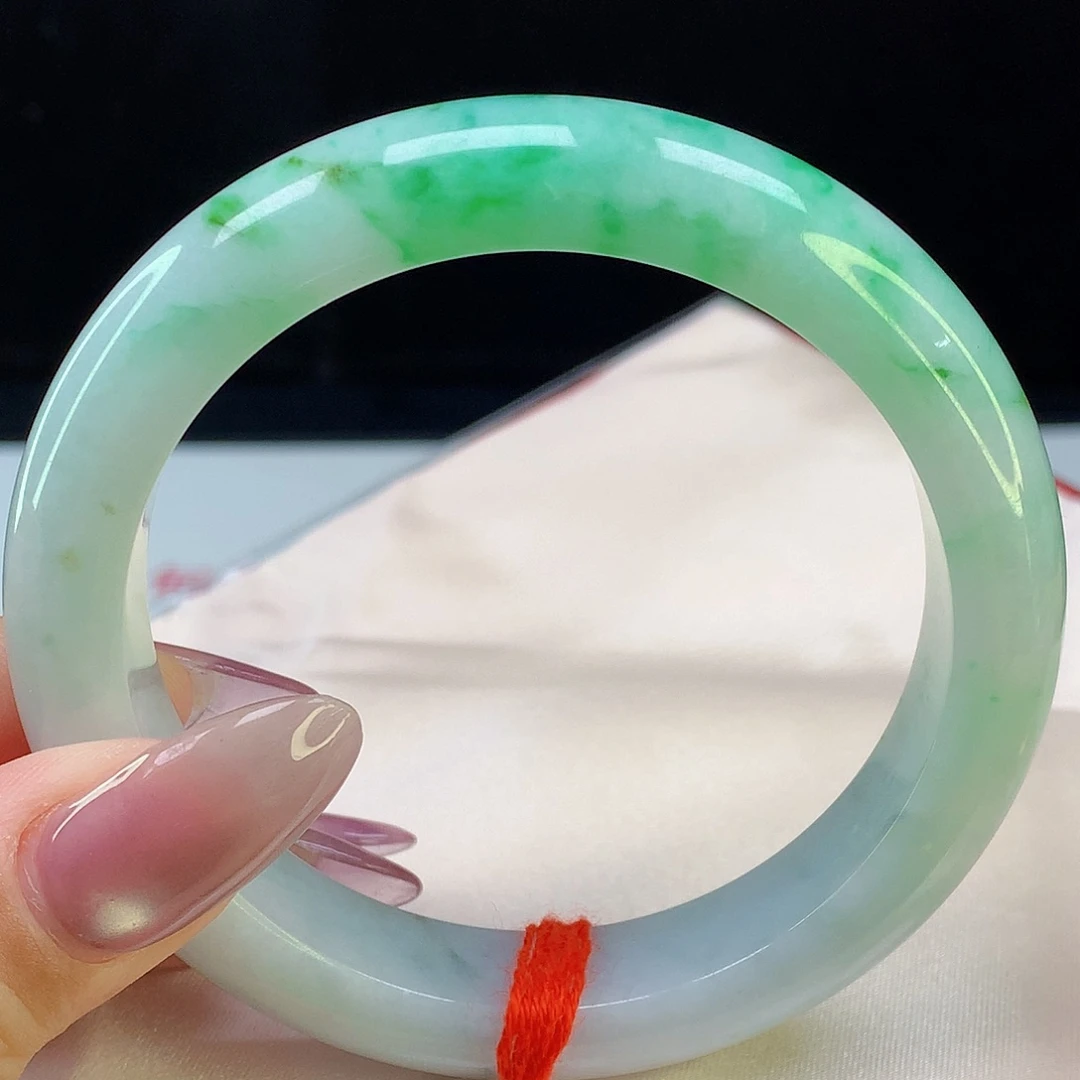 翡翠手镯未镶嵌天然翡翠1348