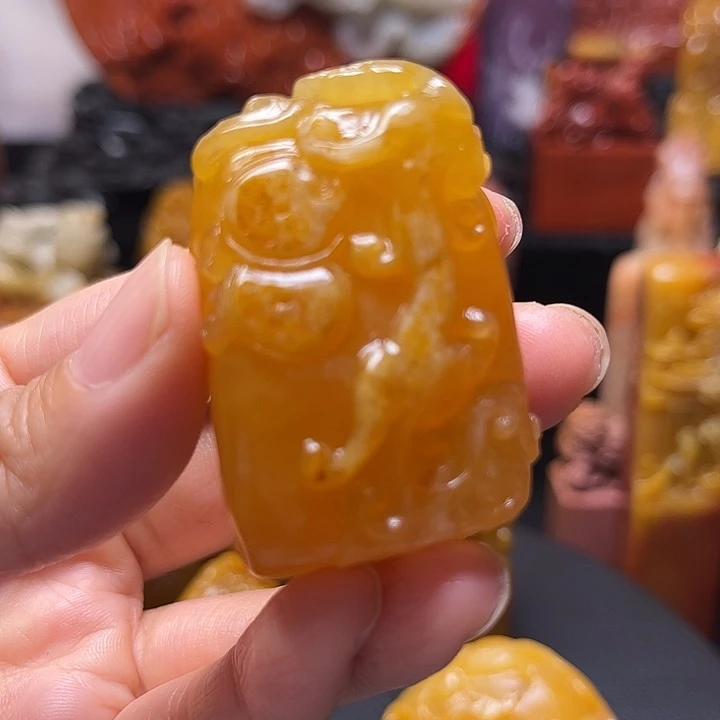 立***学老挝石精品寿山石芙蓉老挝印章