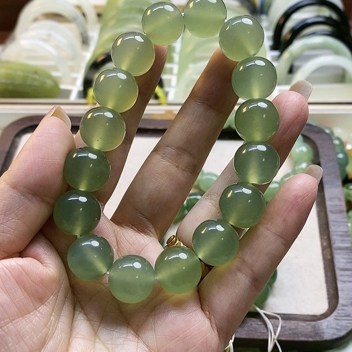 蛇纹石玉未镶嵌手镯溪