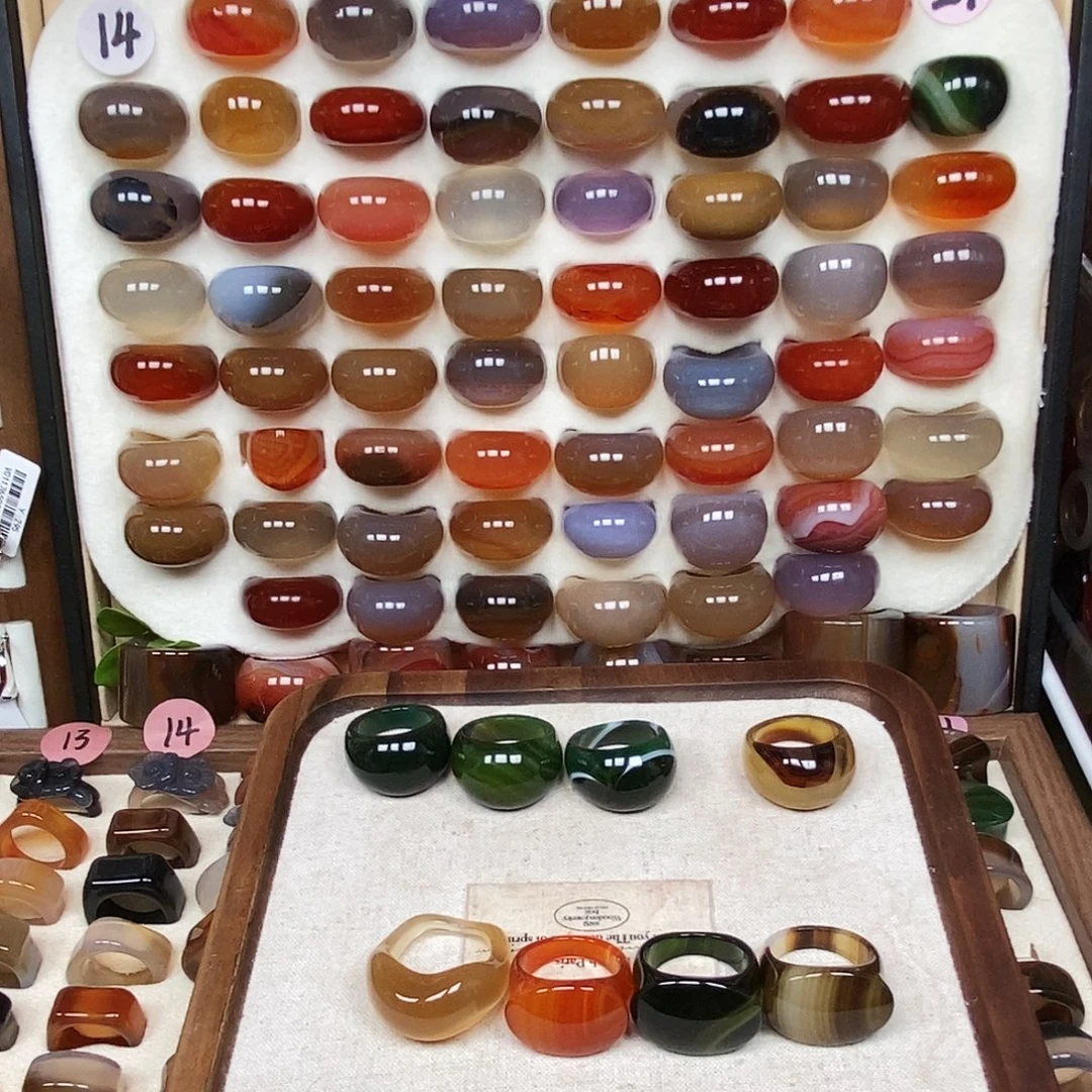 渝***A玛瑙/玉髓合金戒指