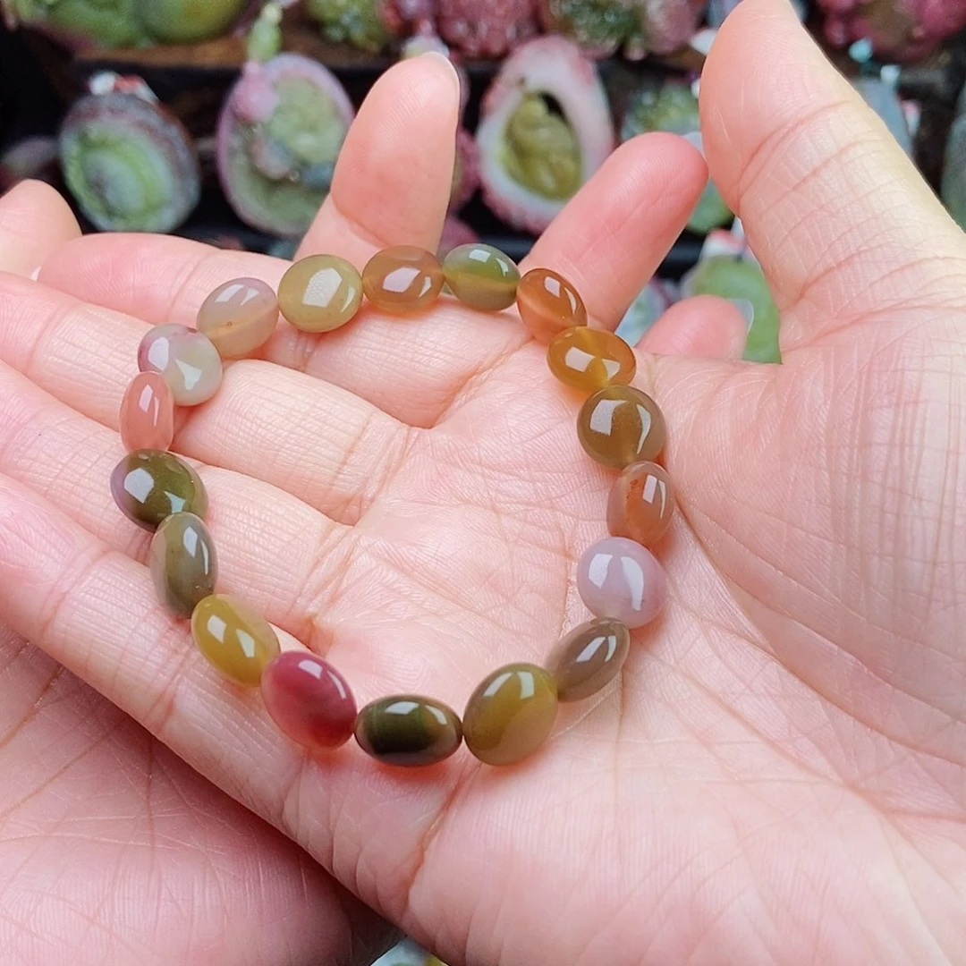 未镶嵌石英质玉（盐源）珠宝半成品