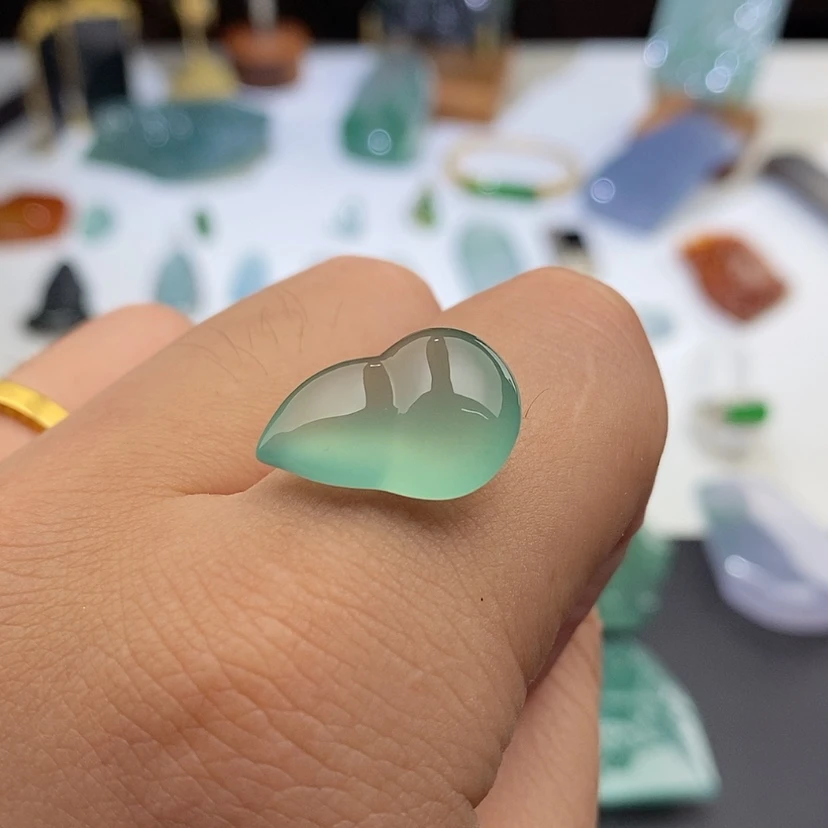 【闪购商品】未镶嵌定制翡翠裸石
