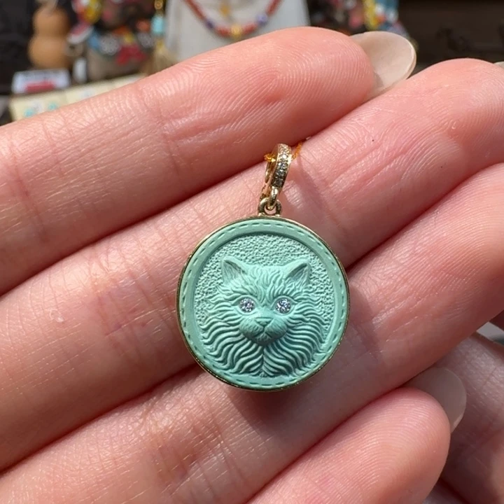 绿松石18K金镶嵌吊坠(不含链)猫咪