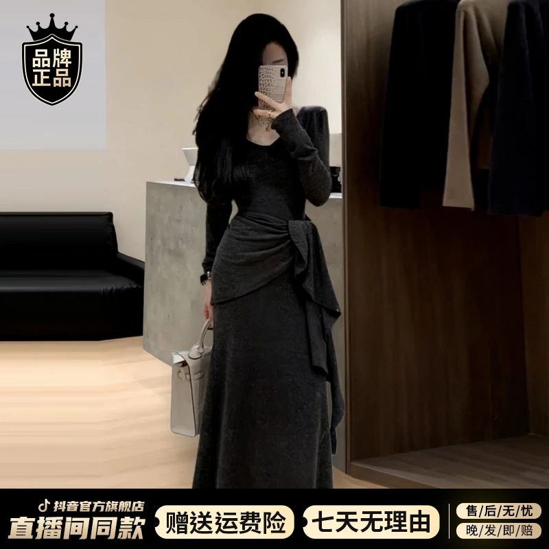 韩系设计感开衫短外套女秋冬2025新款高腰显瘦连衣裙两件时尚套装