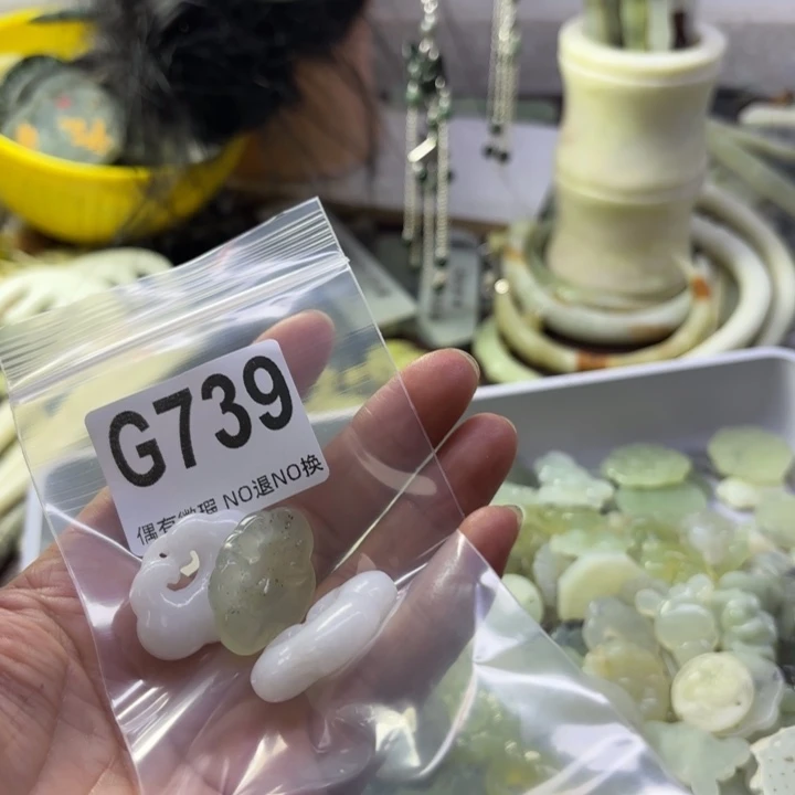 蛇纹石玉发饰合金南*