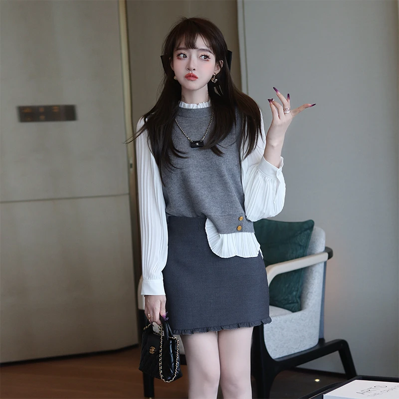 【现货】MIUCO木耳花边裙摆高腰A字型修身显瘦百搭短裙