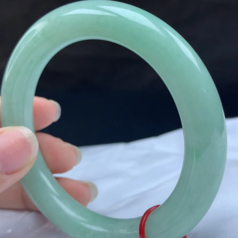 【闪购商品】未镶嵌手镯翡翠23079，