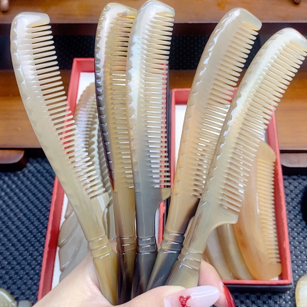 纯手工制作纯牛角梳子