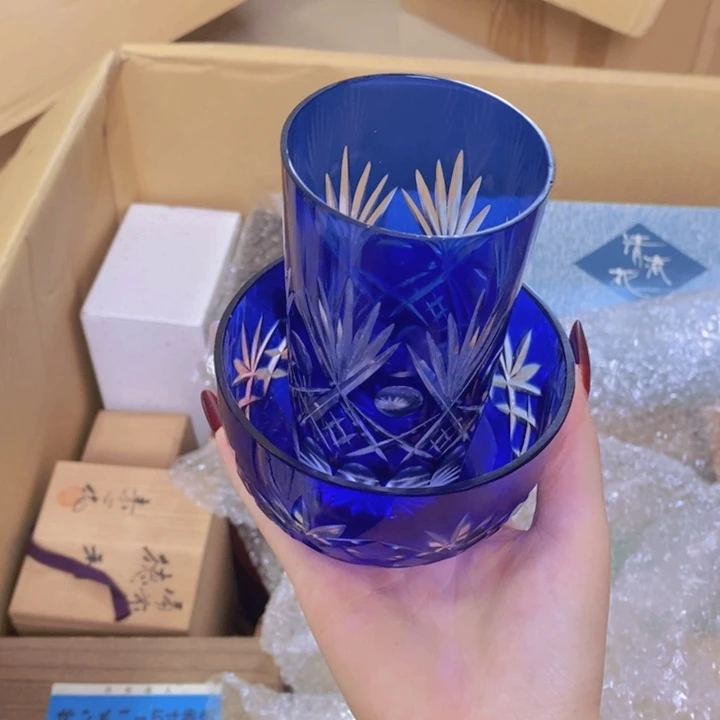 2精美家用茶杯一套