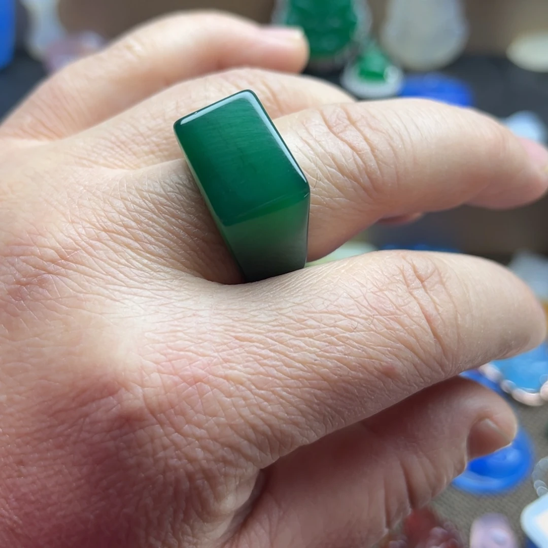 陶瓷玉髓方形戒指
