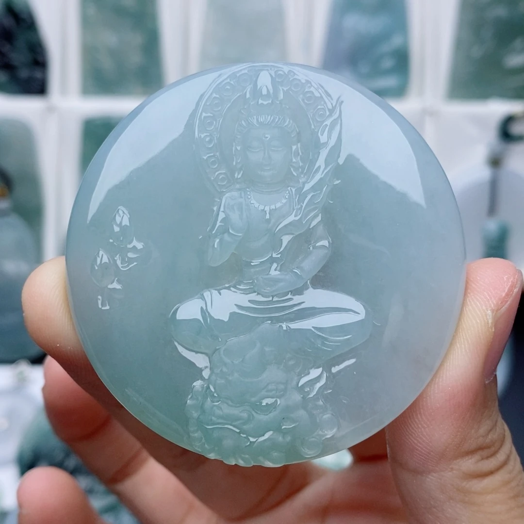 ****子翡翠未镶嵌颈饰文殊