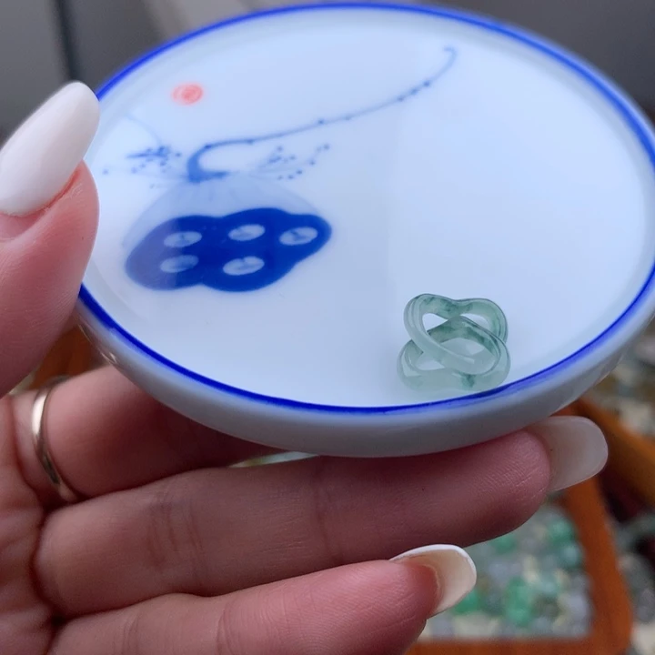 翡翠散珠飘花双环