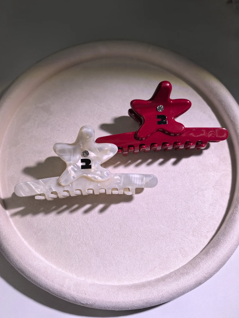 【Ta*i】塔皮星无痕抓夹可爱鲨鱼夹发抓#A014