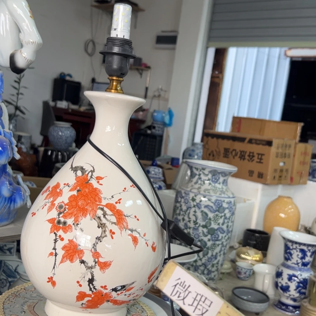 微瑕青花瓷器值得厚爱