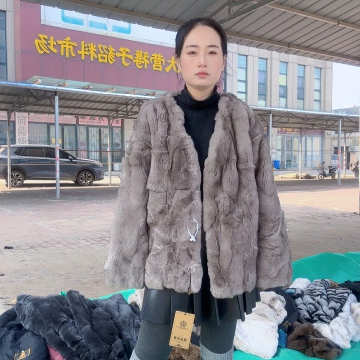 雪*银兰灰短款v领大码xl