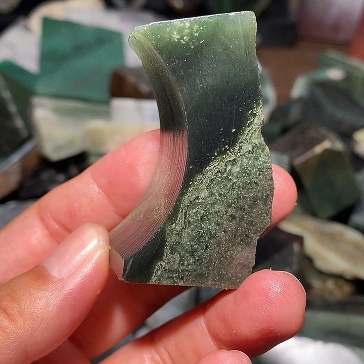 和田玉未镶嵌珠宝奇石