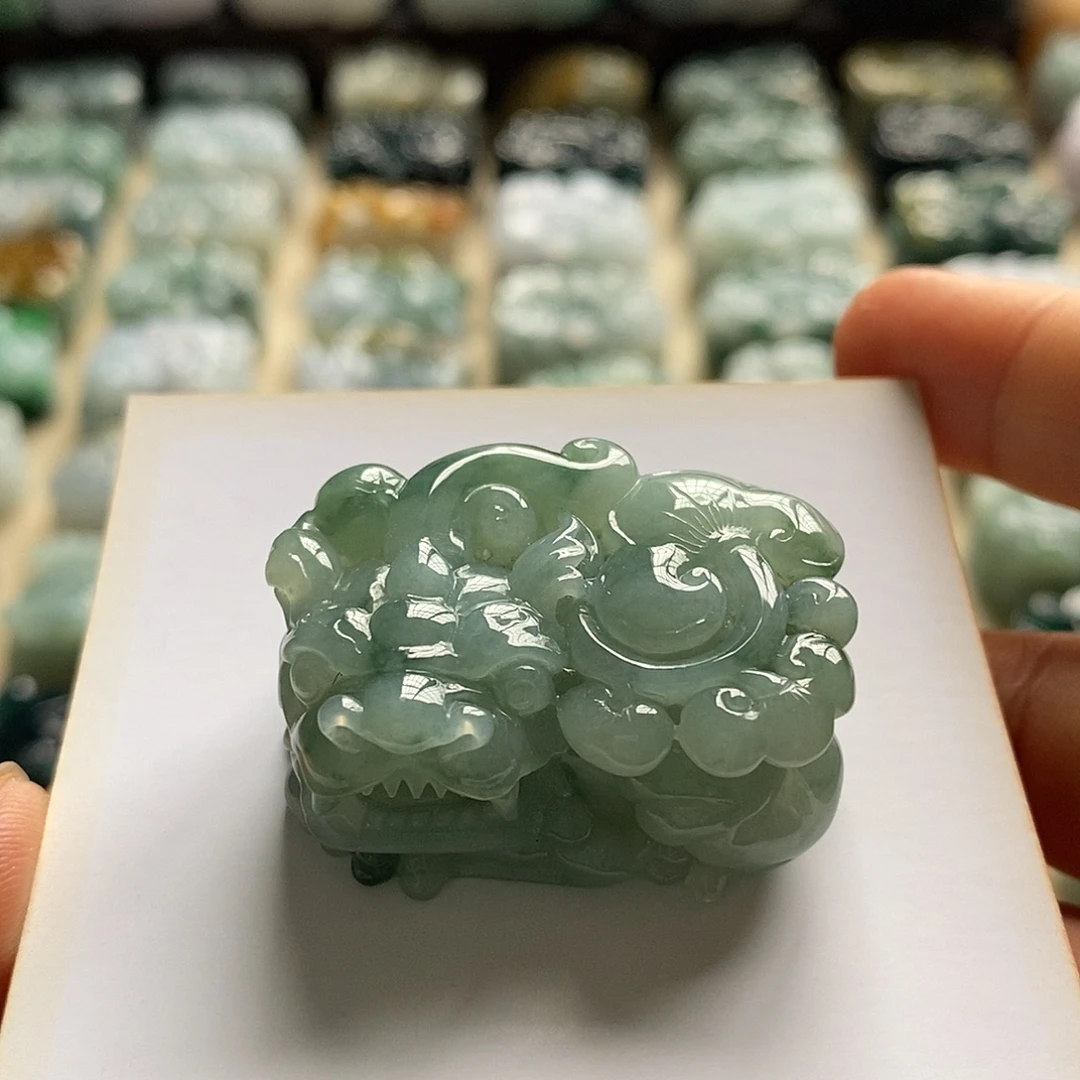 颈饰未镶嵌翡翠天然翡翠貔貅吊坠