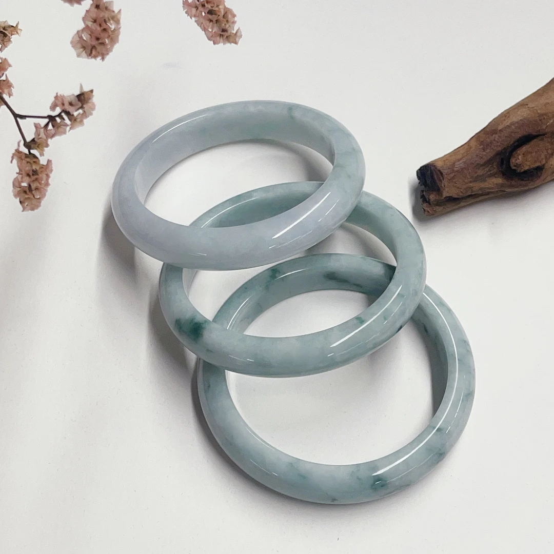 【小宝珠宝】21 T90033-翡翠手镯-多样性发一件-10.5*8.5mm