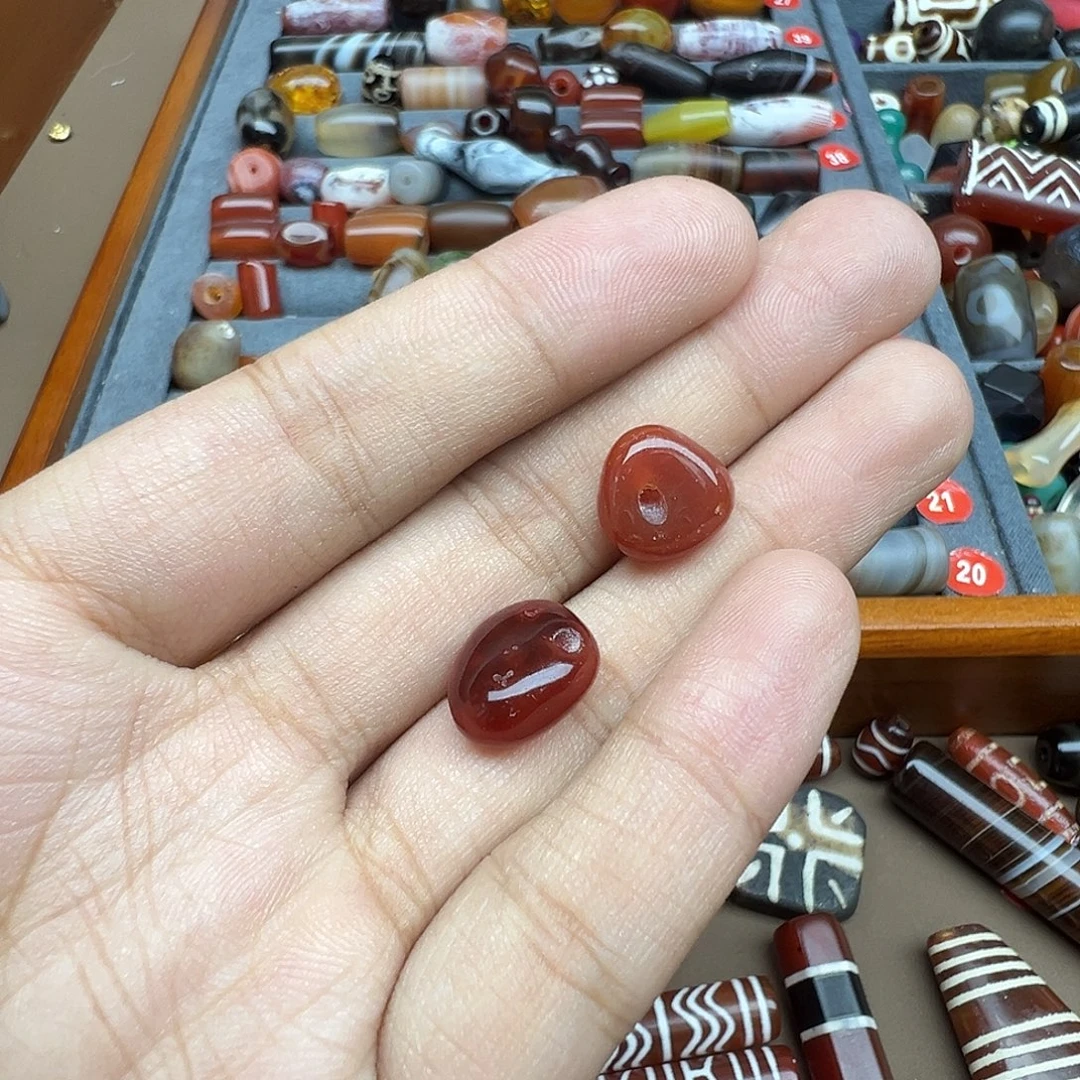 渡***玛瑙/玉髓未镶嵌珠宝半成品