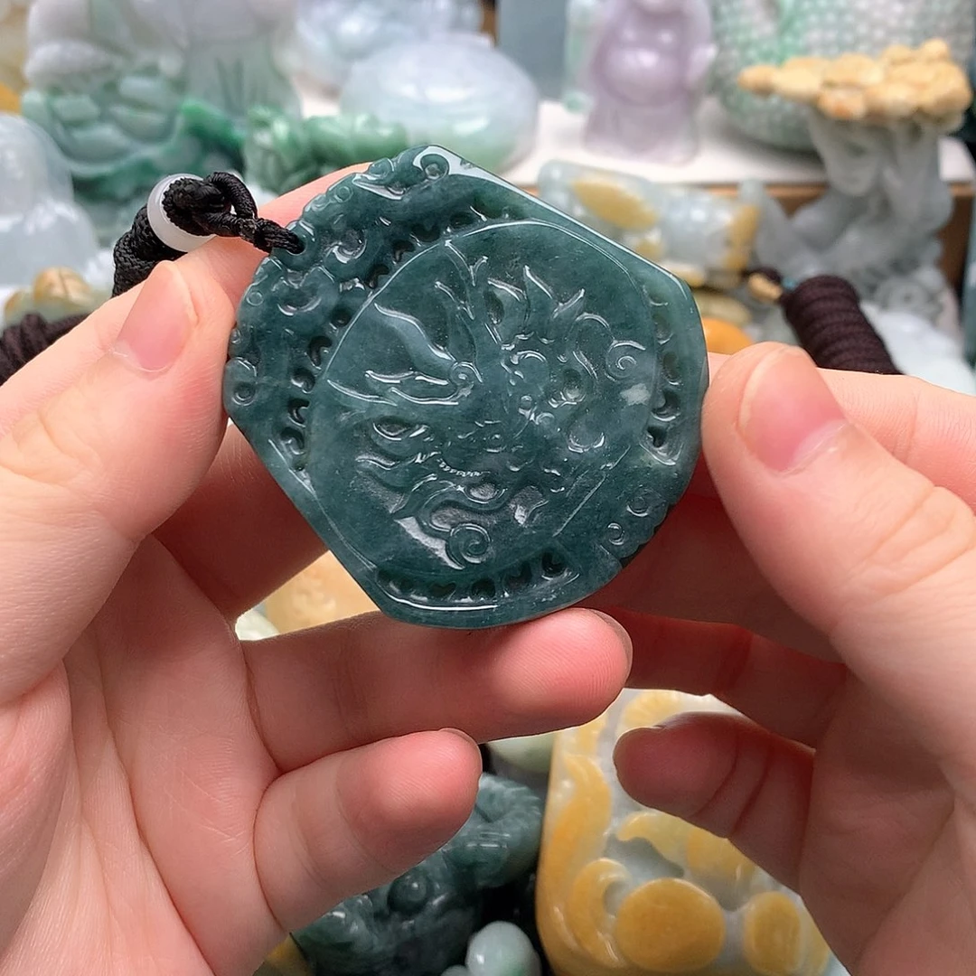 吊坠(不含链)未镶嵌翡翠