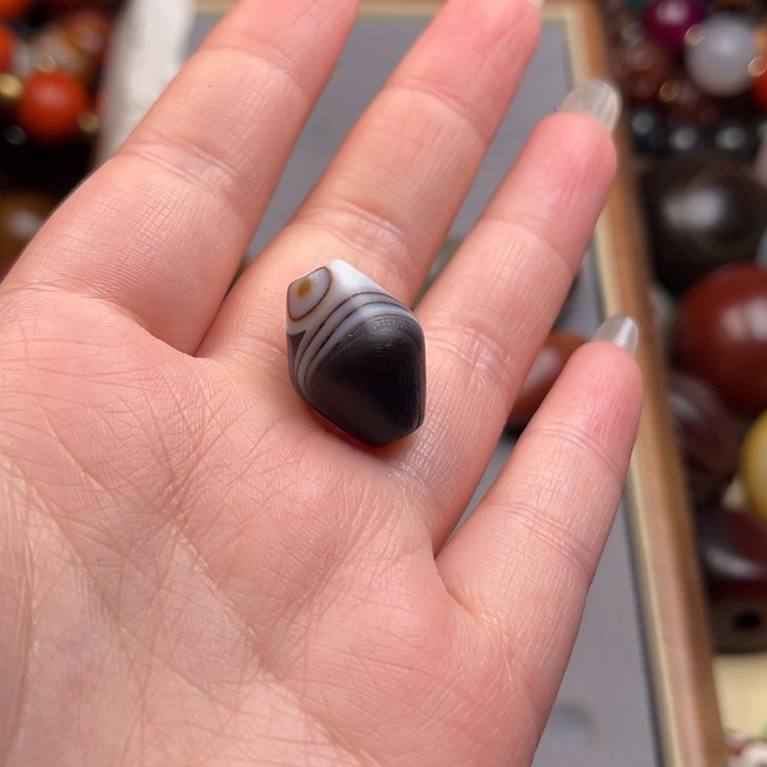 G***g玛瑙/玉髓未镶嵌颈饰