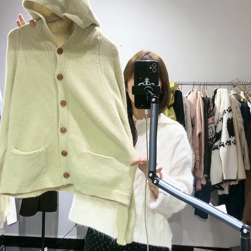 【闪购商品】黄色开衫