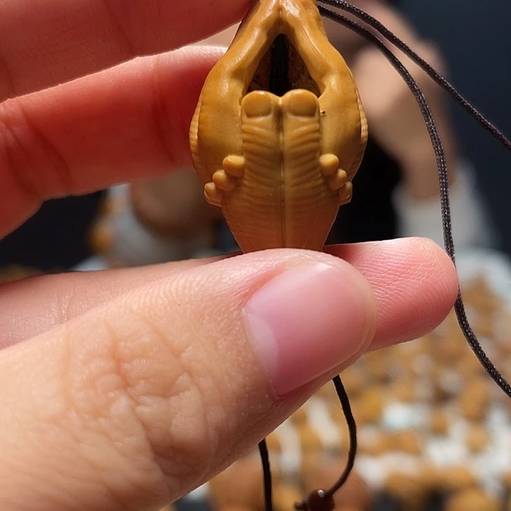 橄榄核吊坠橄榄核