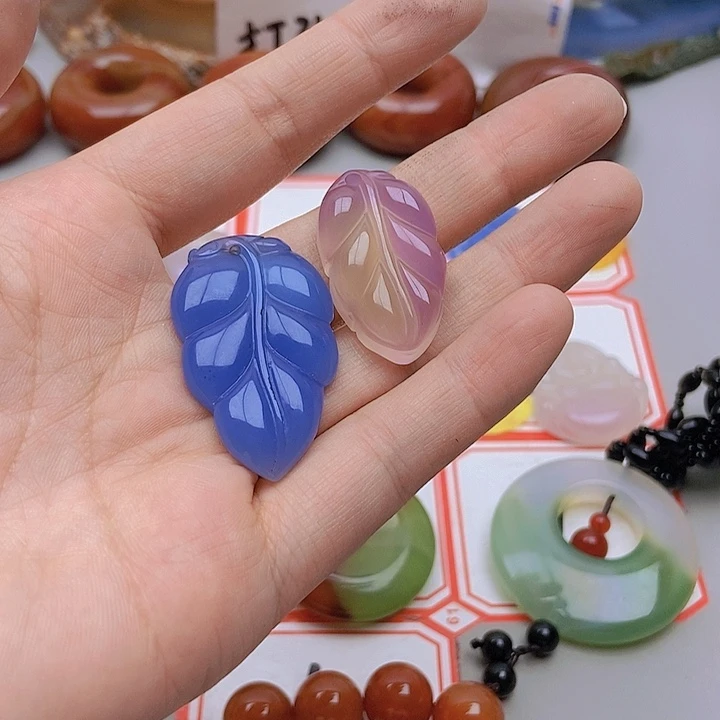 【闪购商品】玛瑙/玉髓未镶嵌珠宝半成品钱**景