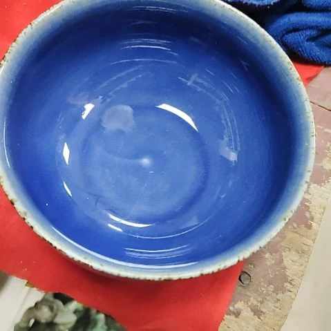 瓷片盘子，碗，瓶子，沙锅，茶壶，微瑕疵！