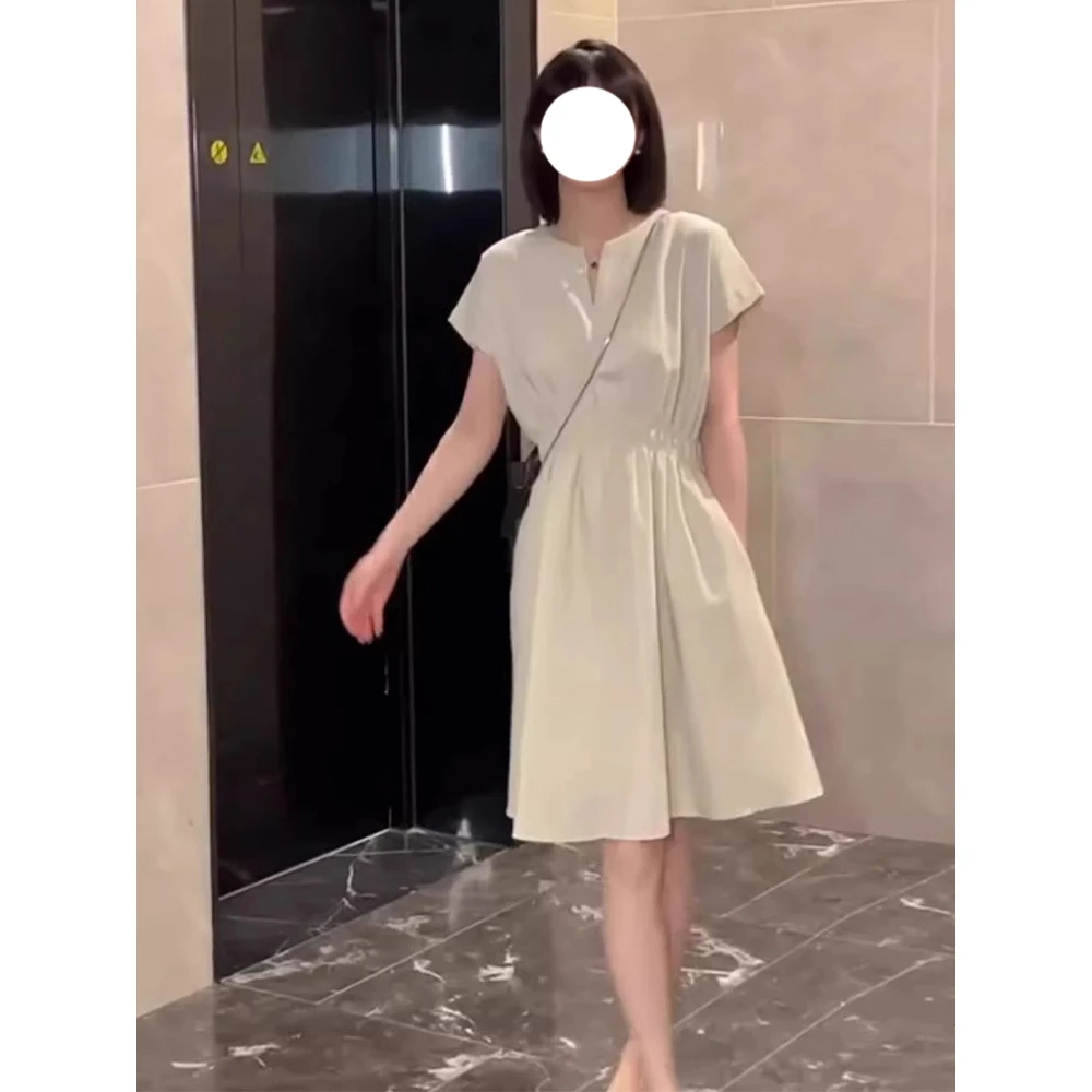 法式连衣裙女2025新款高级感爆款收腰显瘦气质小个子茶歇裙子夏季