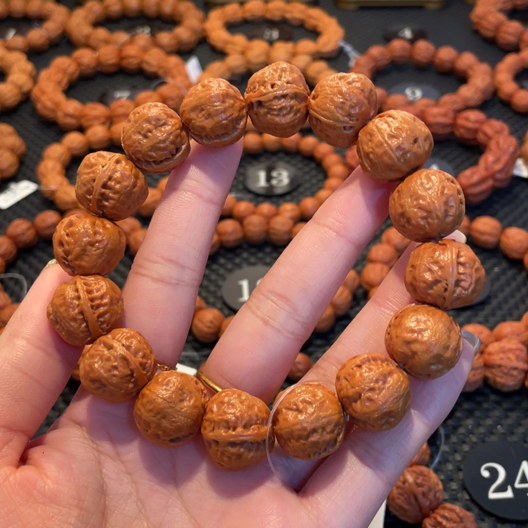 文玩核桃手串追**日元宝