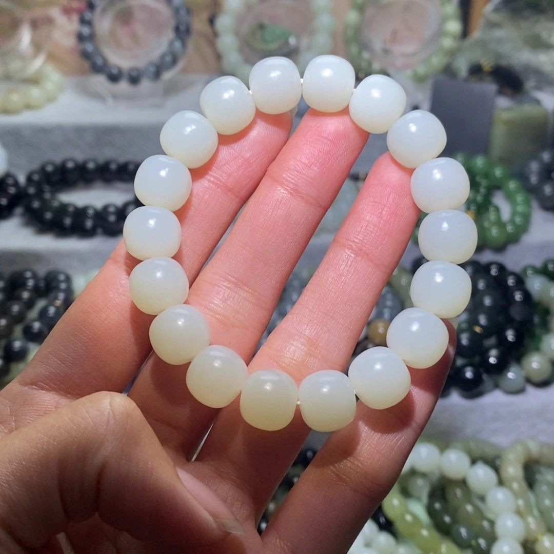 和田玉未镶嵌手链