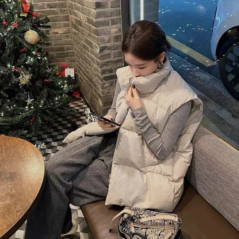 羽绒马甲女宽松保暖小欧包90白鸭绒立领马夹坎肩外套秋冬女装韩版