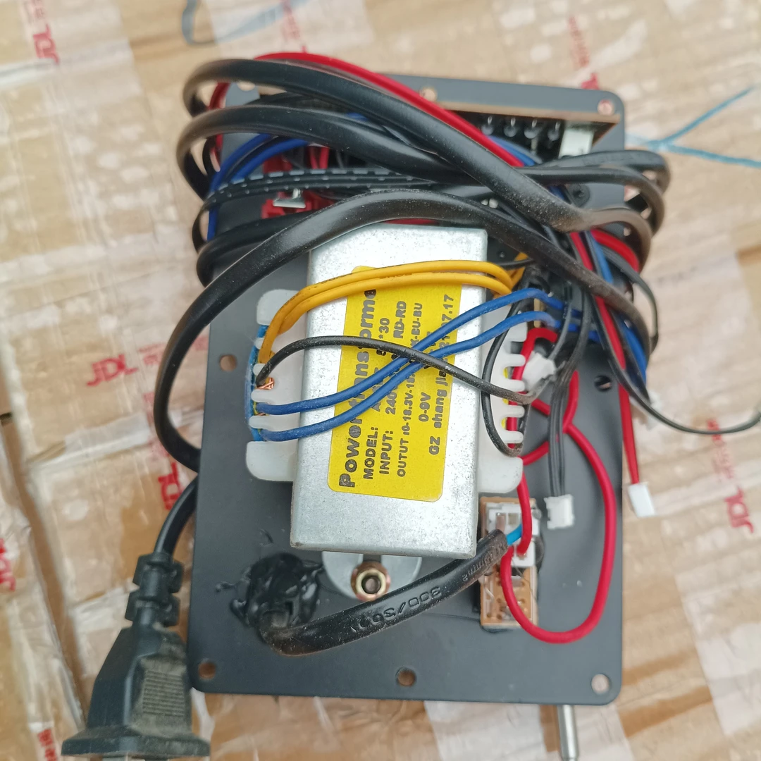 9新  音箱后极功放板一个价格包邮