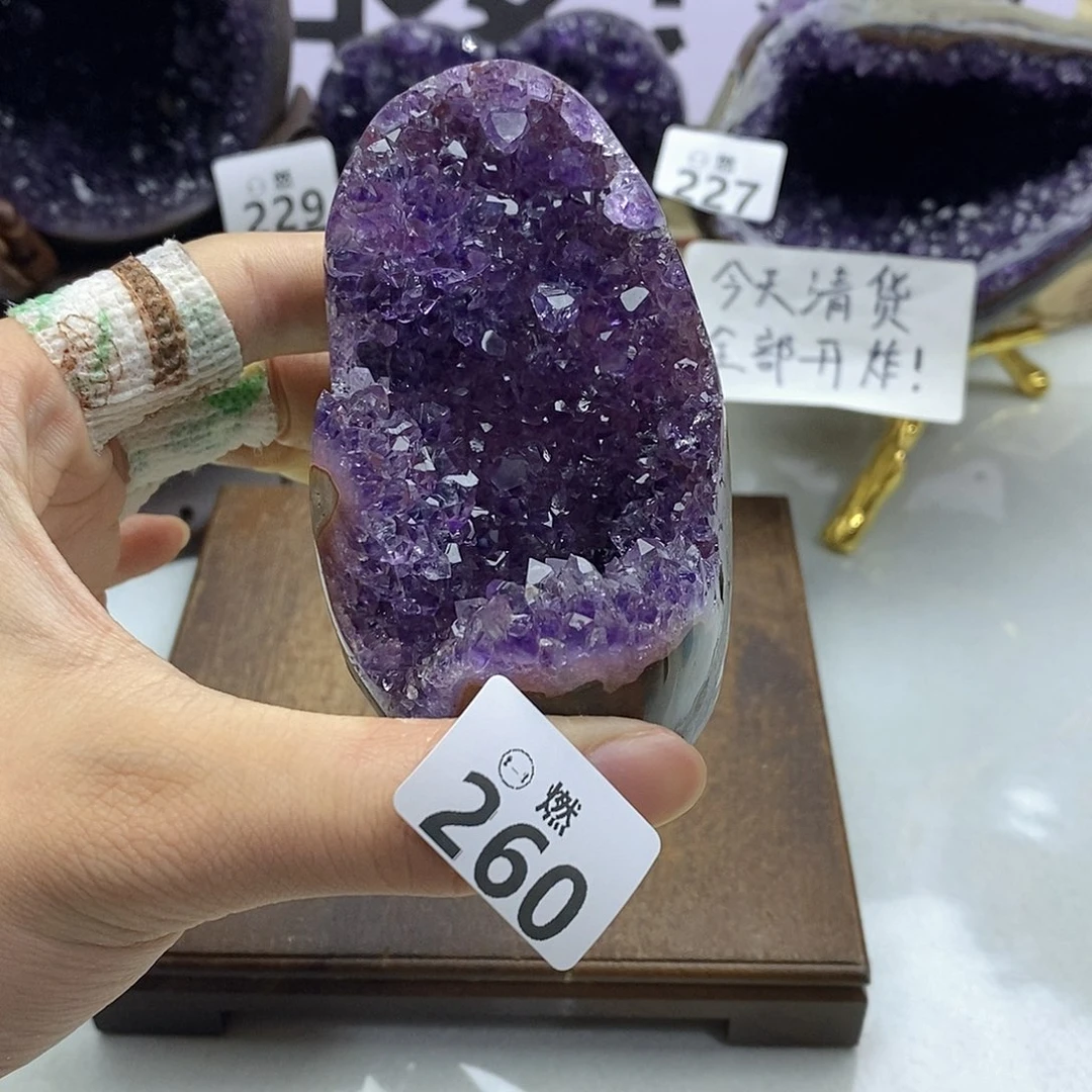 未镶嵌紫晶大型摆件（非配饰）