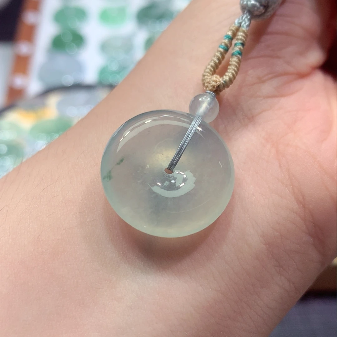 翡翠未镶嵌颈饰24