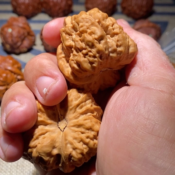 微***笑吊坠文玩核桃核桃