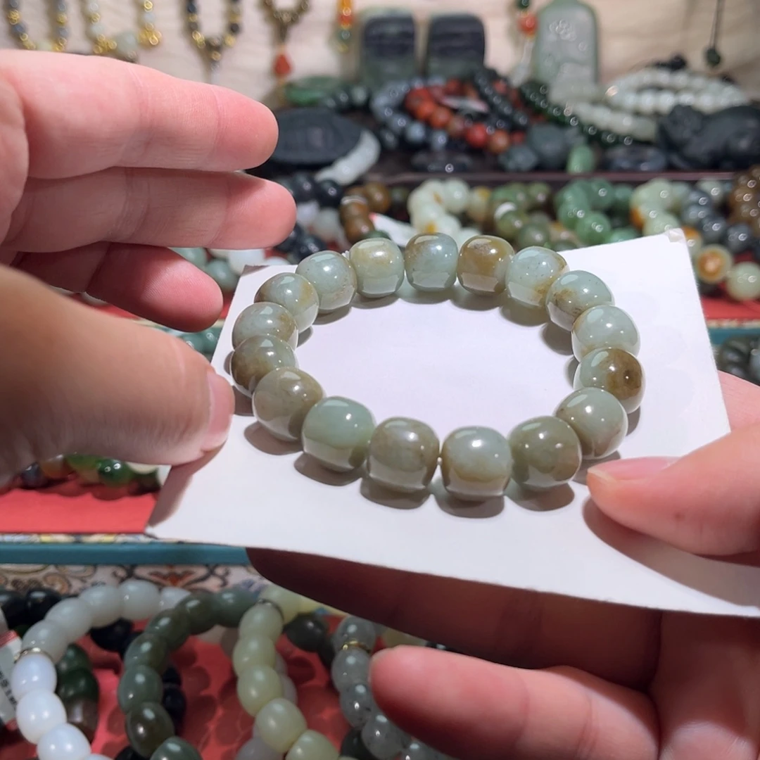 和田玉未镶嵌手链有包容