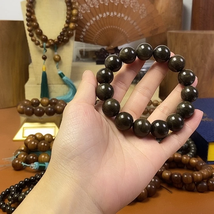 檀香木老山檀香阴沉1.5手串