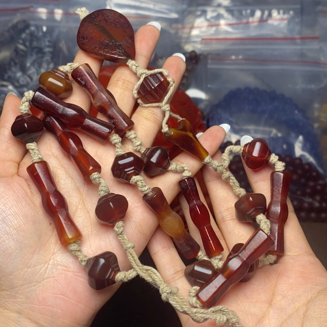 玛瑙/玉髓未镶嵌颈饰