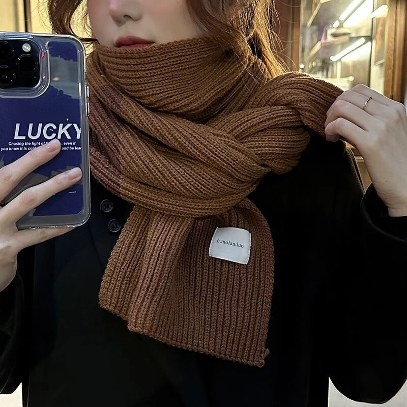 显白围巾女生秋冬季咖色毛线加厚针织保暖围脖新款韩版百搭高级感
