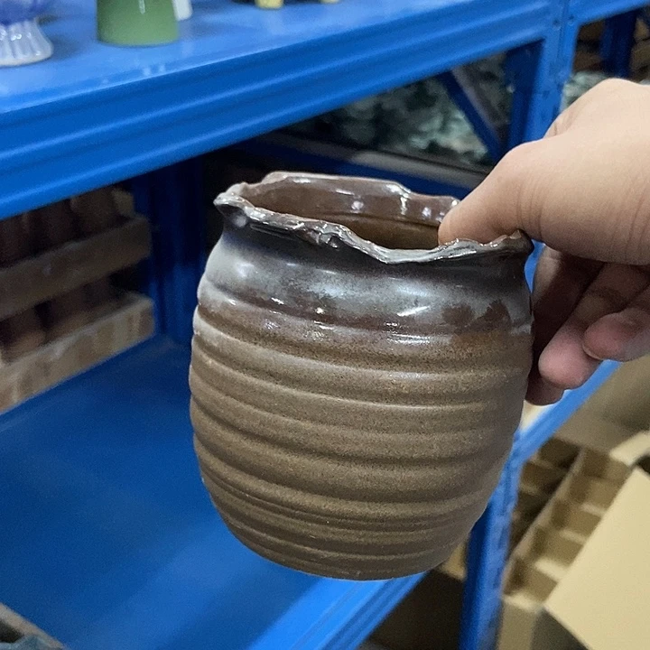 花盆单场满9.9发货9.5*10.5