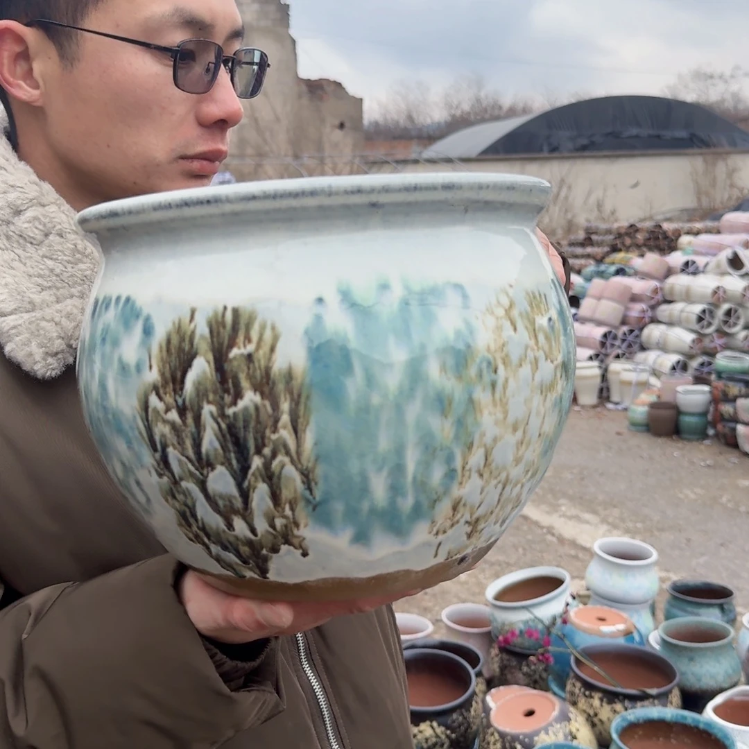 紫砂公道杯口25高20（一个胖子水墨画白色