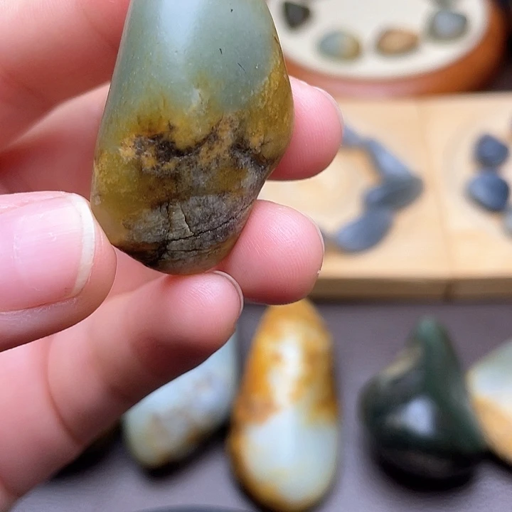 颈饰未镶嵌和田玉5